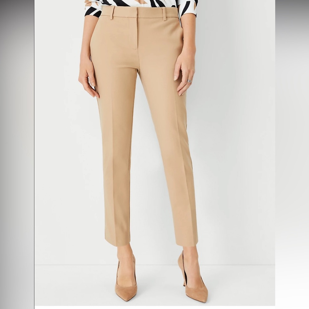 Ann Taylor- The Ankle Pant- Curvy Fit